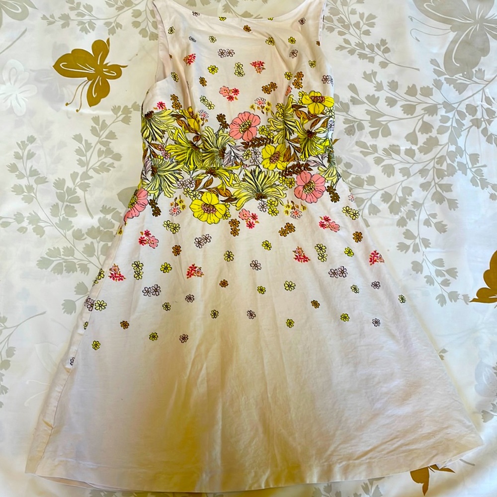 SIZE 4P Loft Brand fun light spring dress